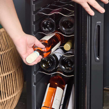 Single-Bottle Wine Chiller vs 12-Bottle vs 20-Bottle Wine Cooler - Home Upgrade Guide